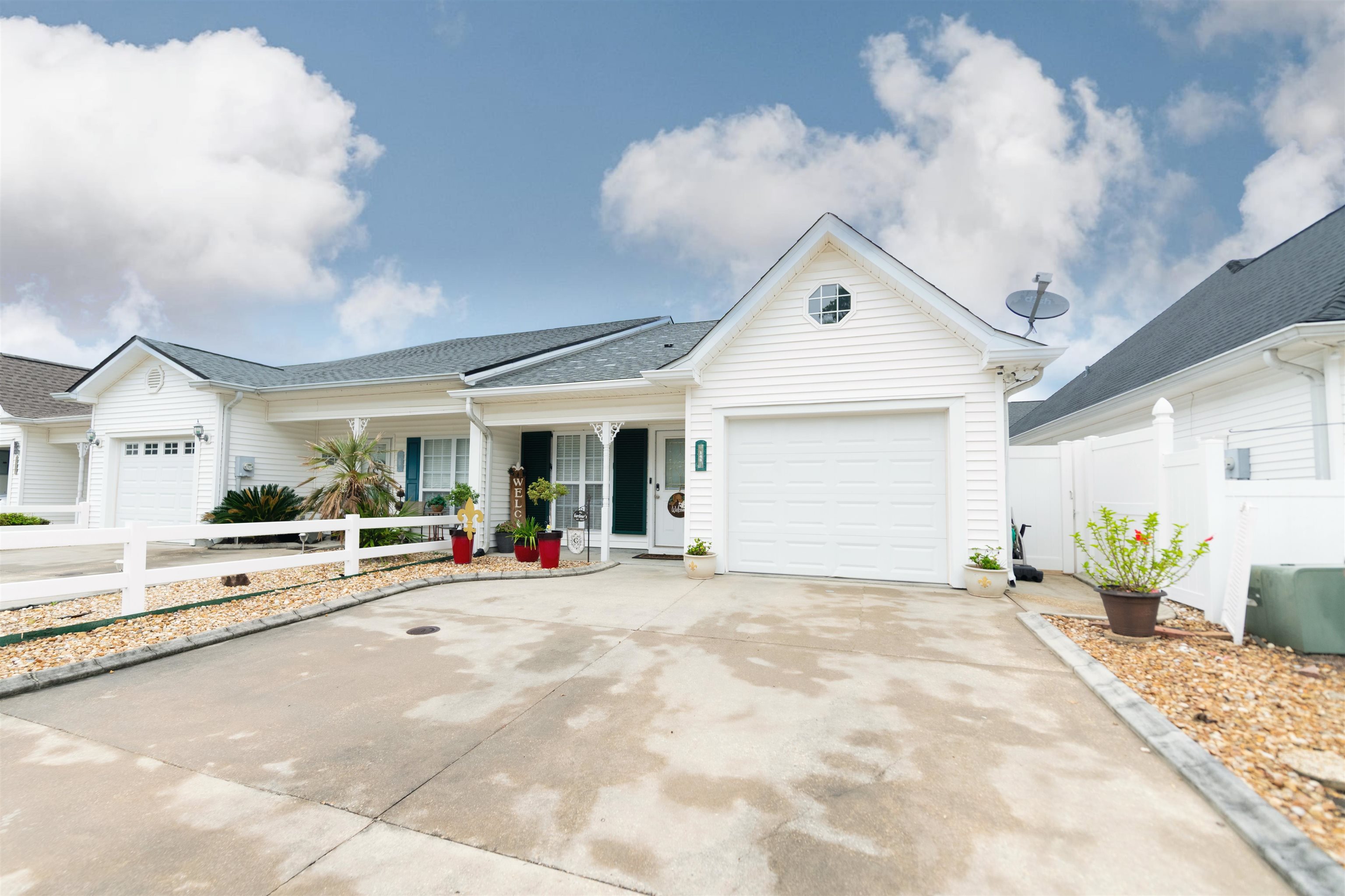 148 Magnolia Courtyard, Houma, Louisiana image 2