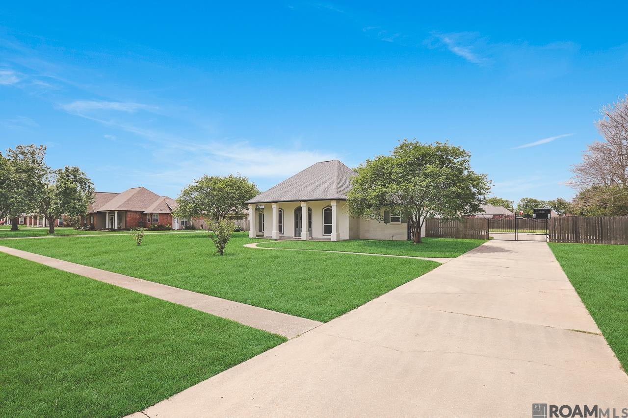 16475 Ole Homestead Ln, Prairieville, Louisiana image 25