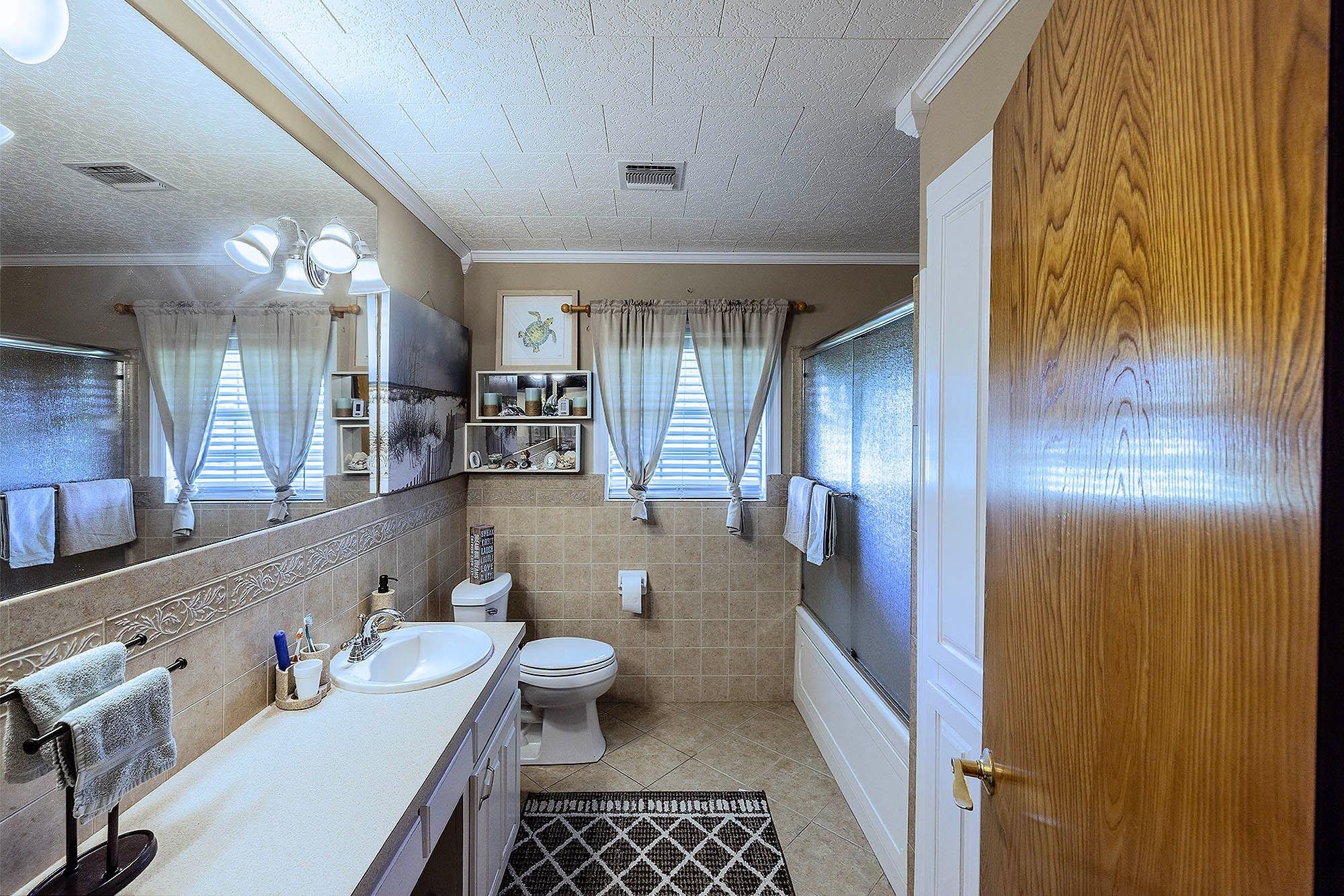 4606 North Bayou Black Drive, Gibson, Louisiana image 24