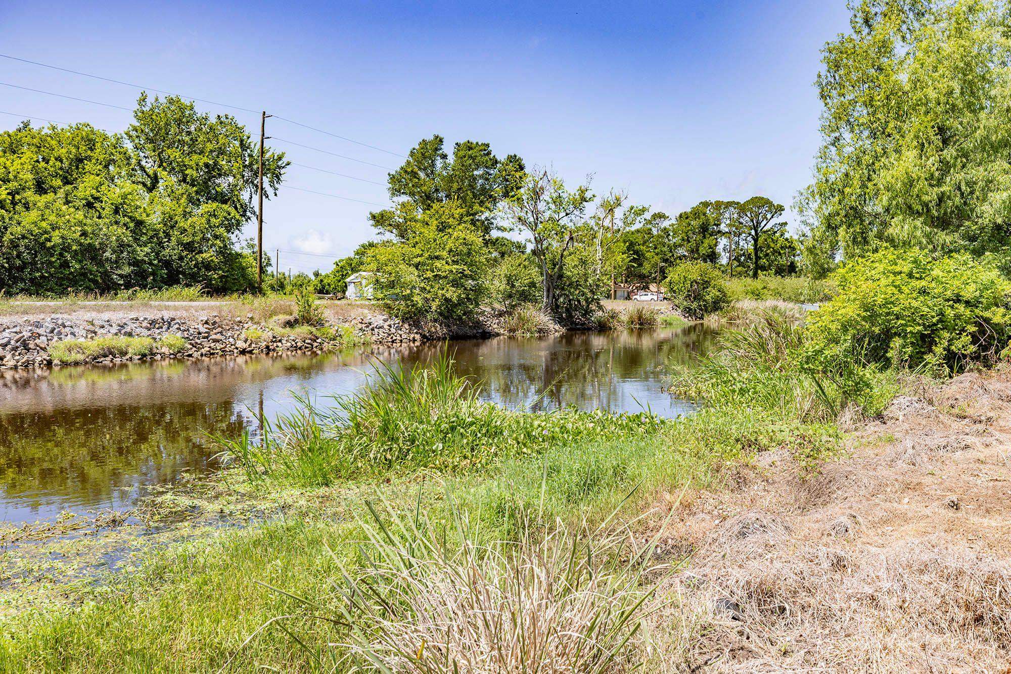 4606 North Bayou Black Drive, Gibson, Louisiana image 31
