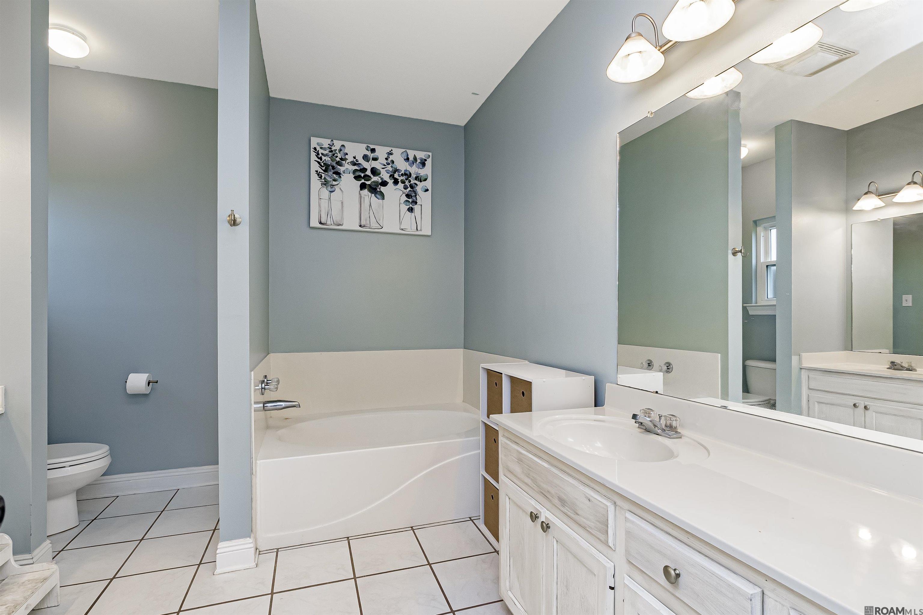 36101 Greenville Ave, Denham Springs, Louisiana image 13
