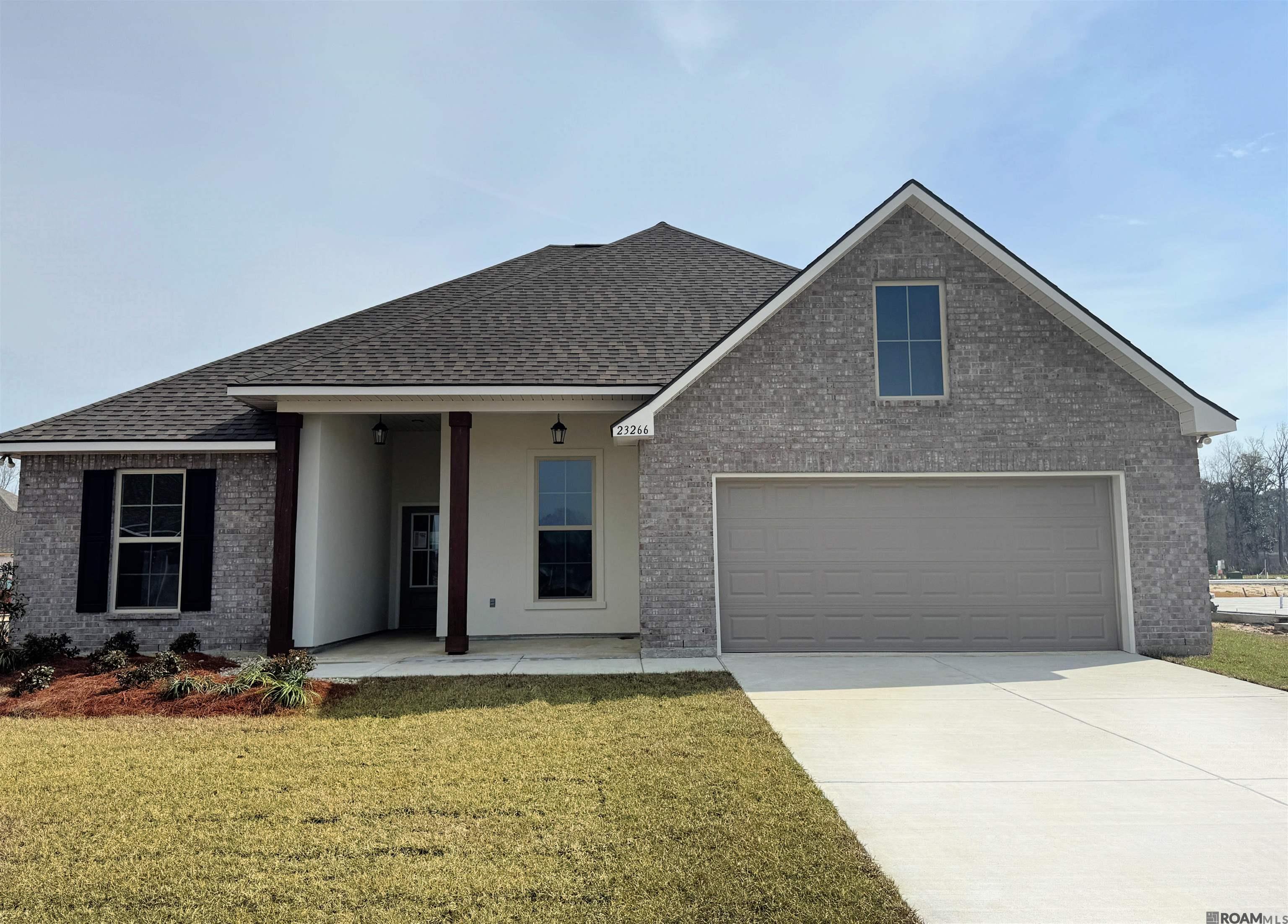 23266 Waterbuck Lake Ct, Denham Springs, Louisiana image 1