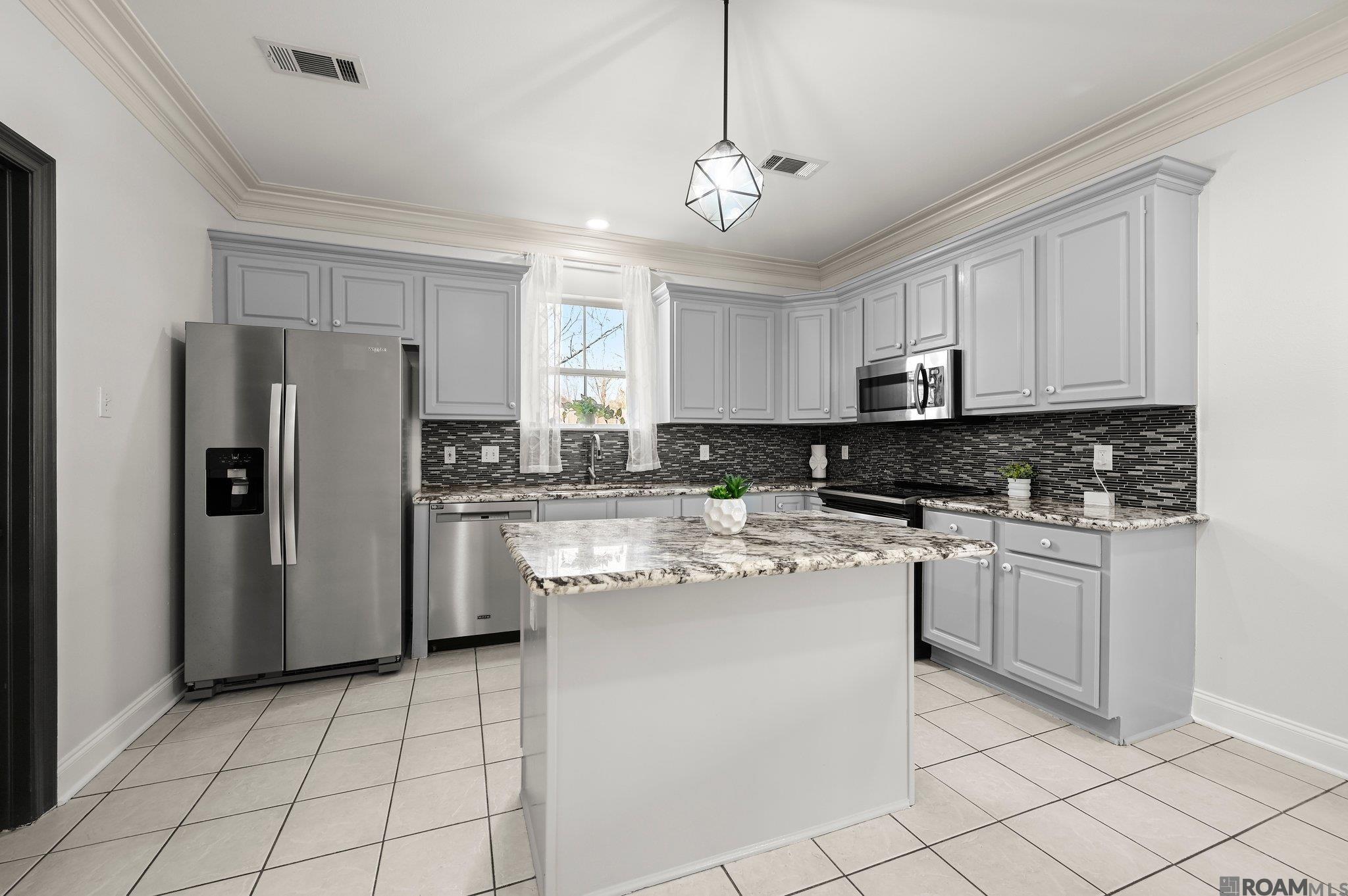 36266 Bluffside Ave, Prairieville, Louisiana image 8