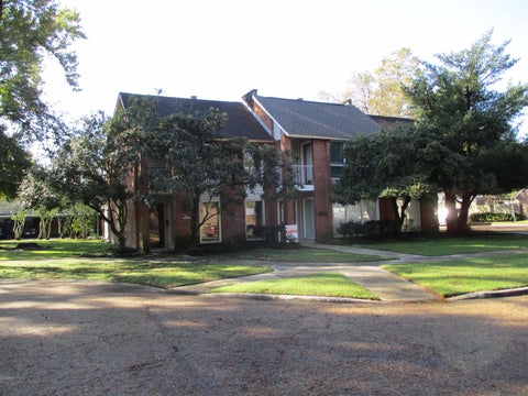 Townhouse For Sale - 5505 Moorstone Dr<br/> East Baton Rouge County, Baton Rouge, LA 70820