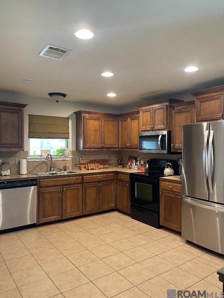 42365 Pebblestone Ave, Prairieville, Louisiana image 9