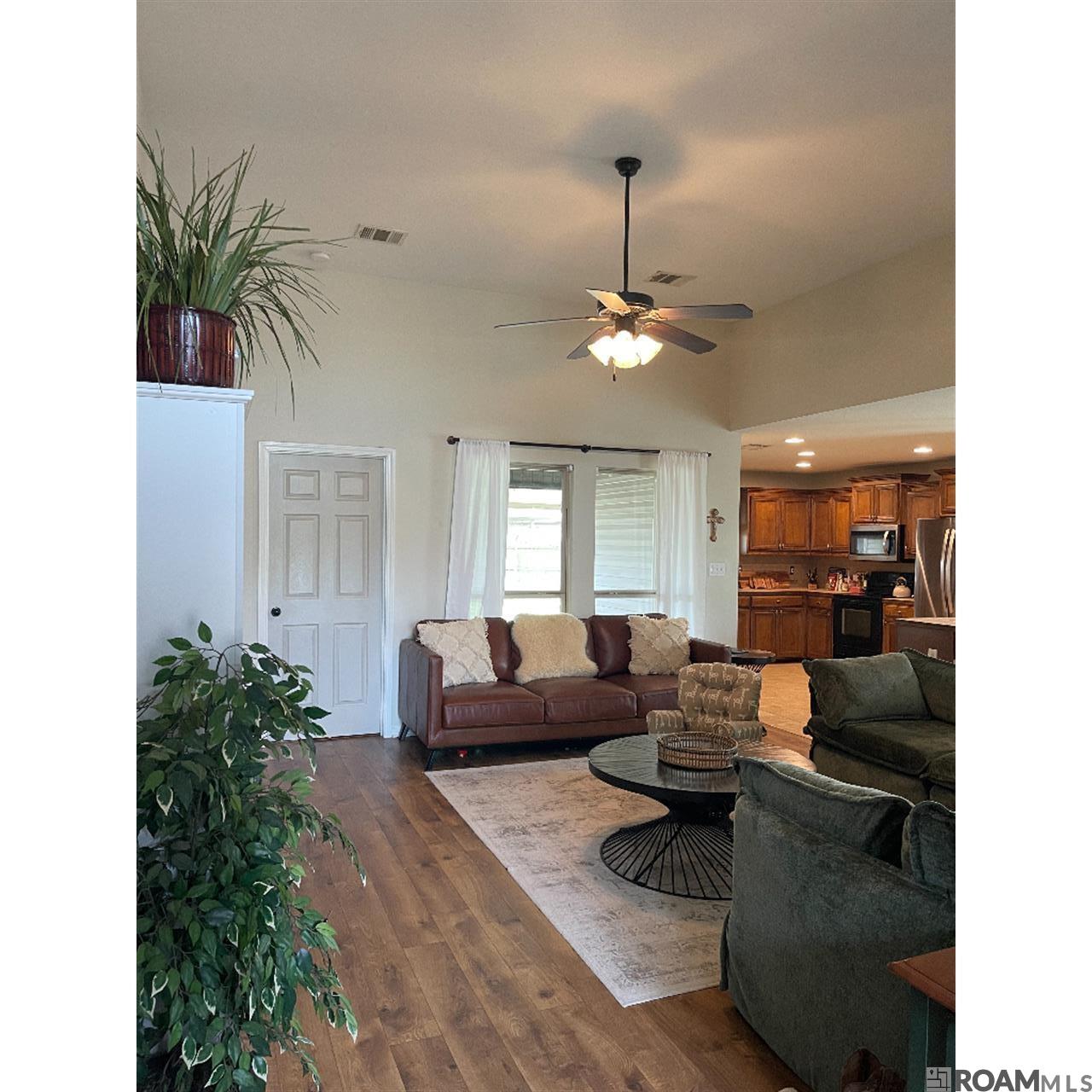 42365 Pebblestone Ave, Prairieville, Louisiana image 3