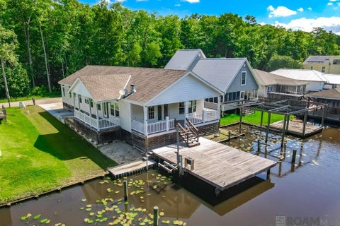 Mobile Home For Sale - 22986 Chene Blanc Ln<br/> Livingston County, Maurepas, LA 70449
