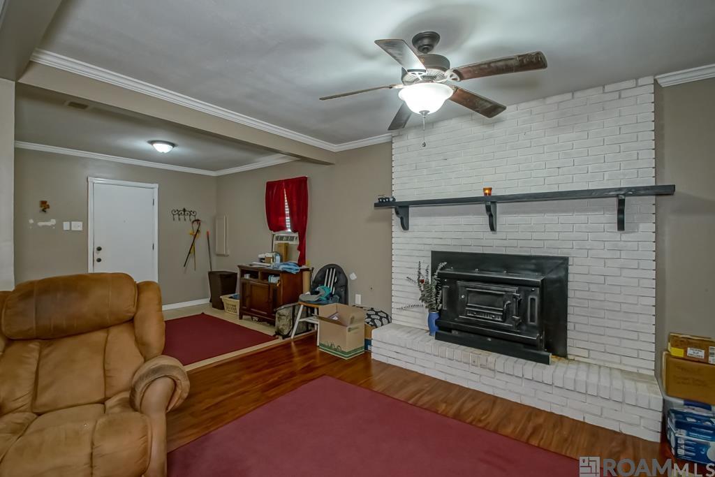 34868 Gravesbriar Dr, Denham Springs, Louisiana image 12