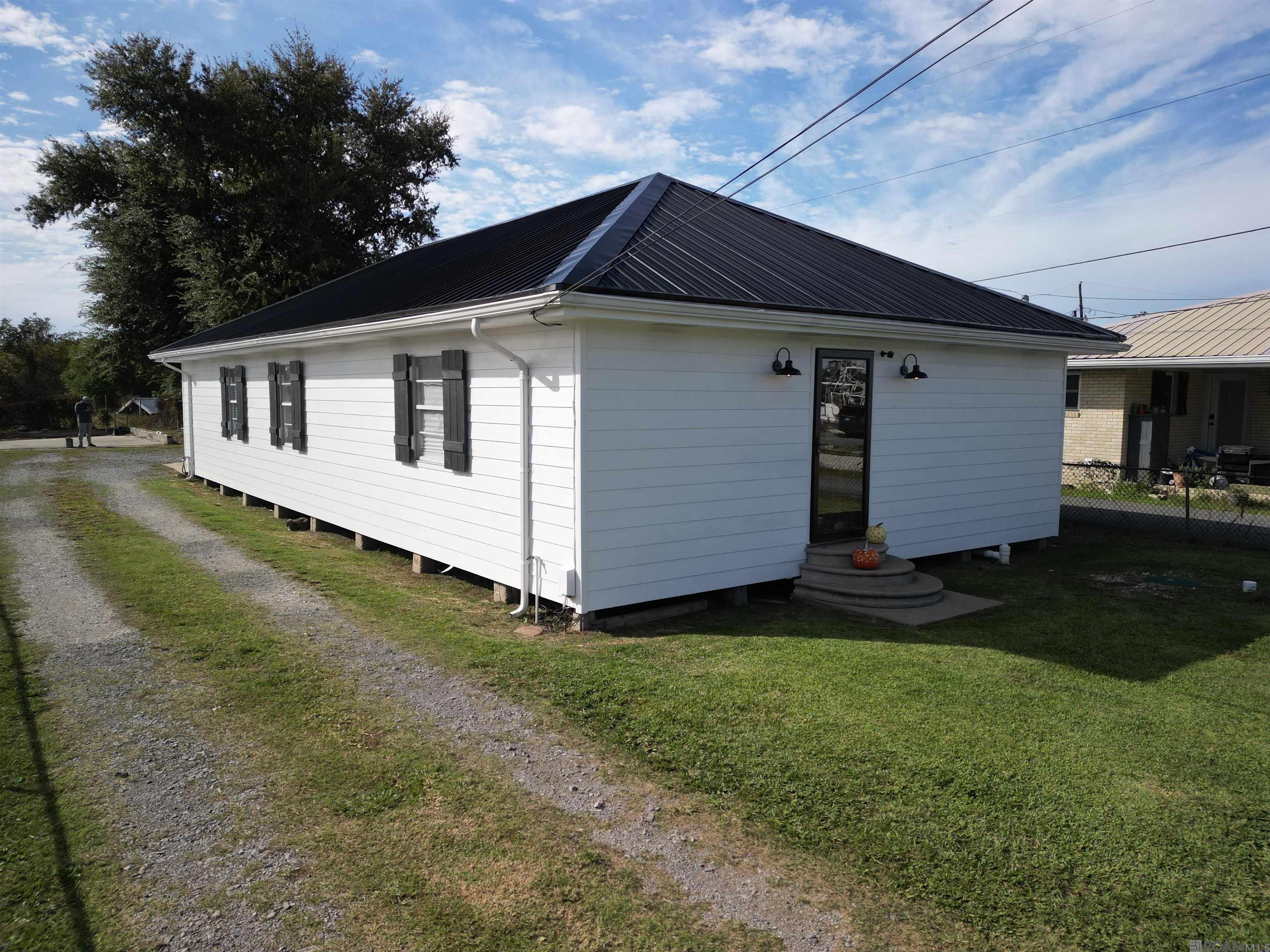 17948 W Main St, Galliano, Louisiana image 2