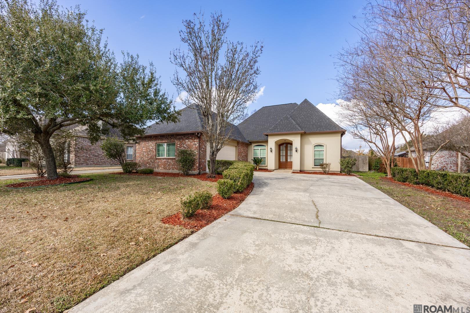 10721 Hillmont Ave, Saint George, Louisiana image 1