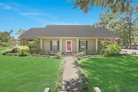 Featured picture for the property 2025011810