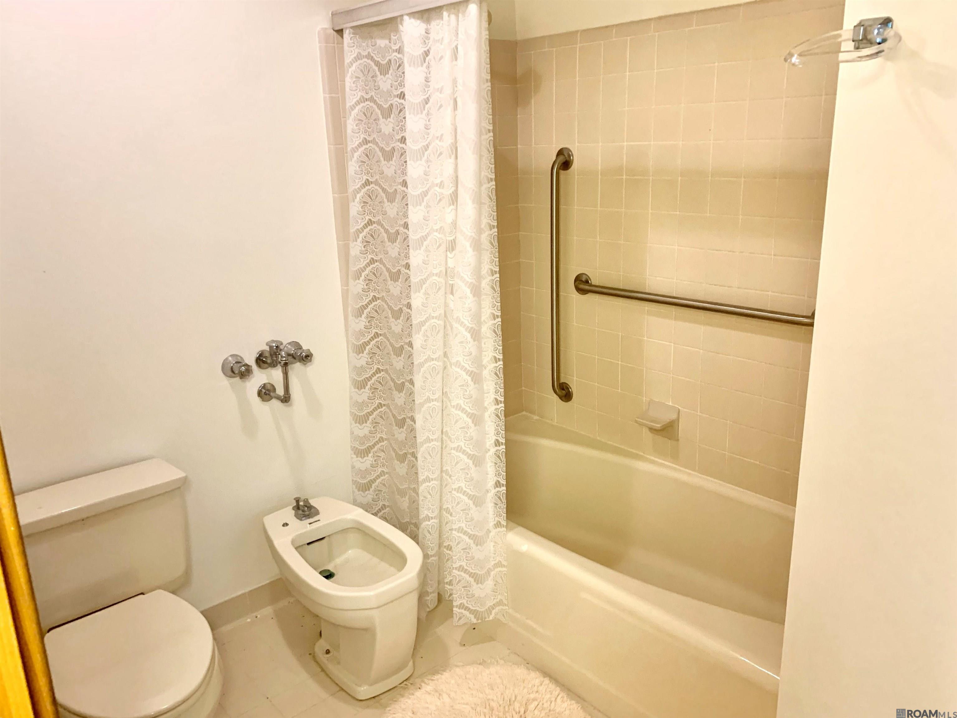 5013 E Bluebell Dr, Baton Rouge, Louisiana image 9