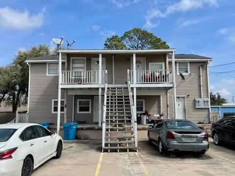 Multifamily For Sale - 205 Neptune Street #4<br/> Saint Mary County, Morgan City, LA 70380