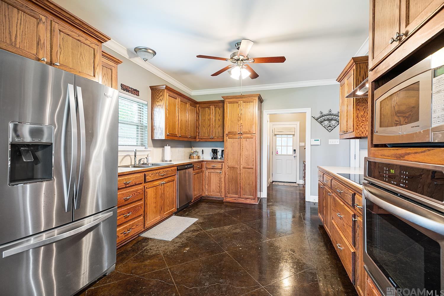 8818 Wyeth Dr, Denham Springs, Louisiana image 7