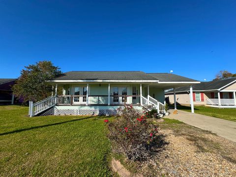 Homes For Sale - 117 Caribbean Dr<br/> Saint Mary County, Jeanerette, LA 70544