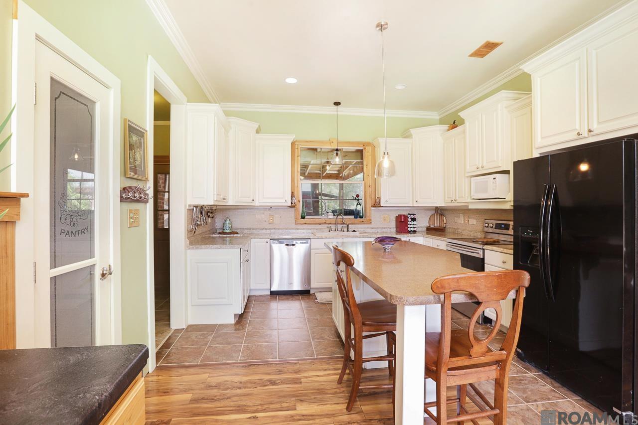 17202 La Hwy 930, Prairieville, Louisiana image 8