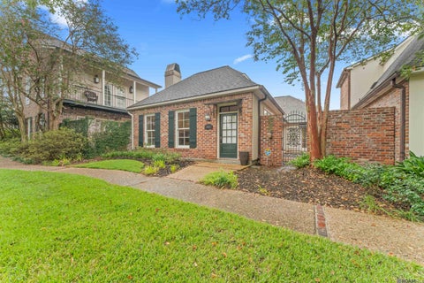 Townhouse For Sale - 7952 Wrenwood Blvd #C<br/> Baton Rouge, LA 70809