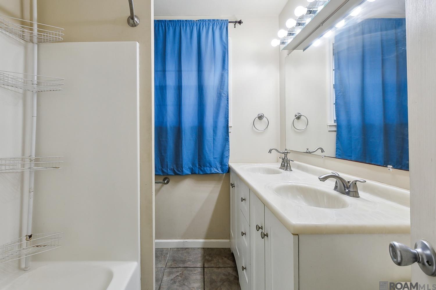921 Myrtle St, Baker, Louisiana image 10