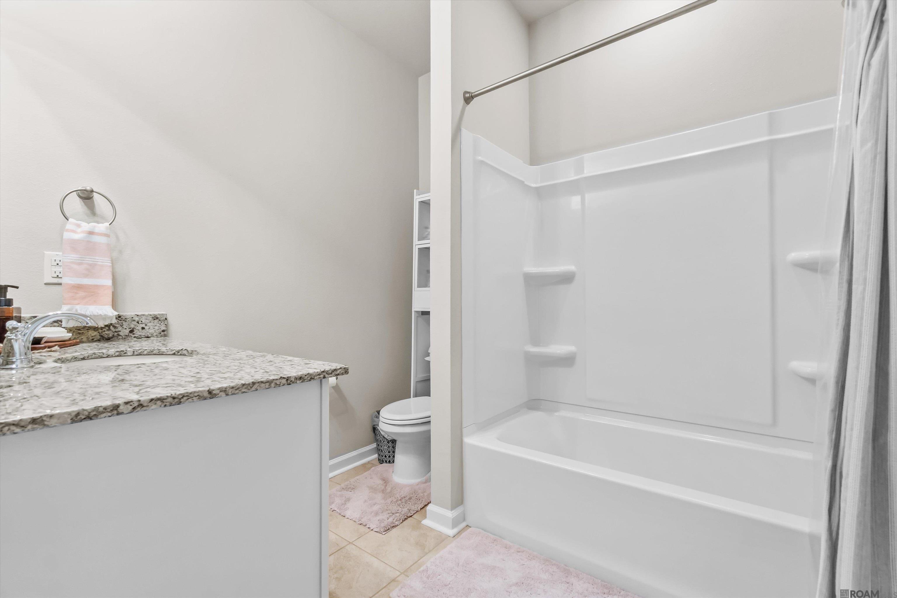 7823 W Pelican Lakes Ave, Baton Rouge, Louisiana image 13