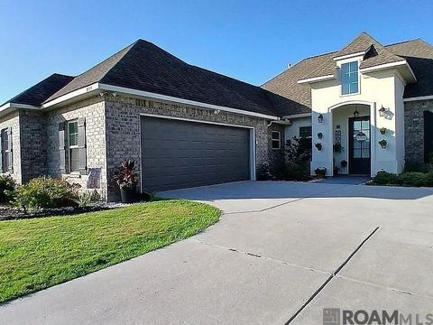 Homes For Sale - 3855 Sandbar Dr<br/> Addis, LA 70710