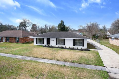 Homes For Sale - 10248 Ridgely Rd<br/> Baton Rouge, LA 70809