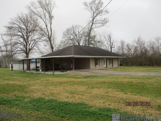 14219 Adam Arceneaux Dr, Gonzales, Louisiana image 1