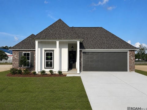 Homes For Sale - 29433 Northlake Drive<br/> Denham Springs, LA 70726