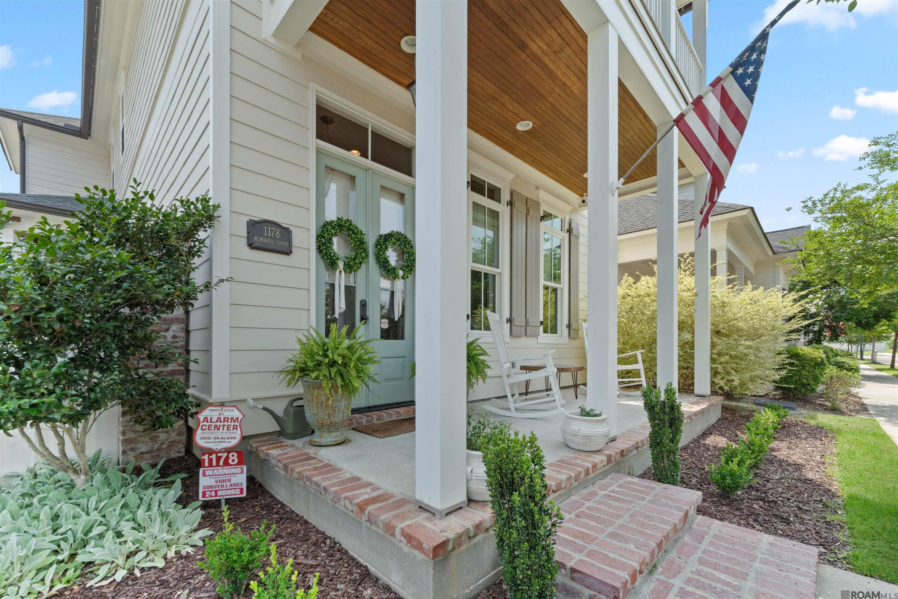 1178 Memorial Square, Zachary, Louisiana image 1