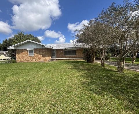 Homes For Sale - 18575 East Main Street<br/> Galliano, LA 70354