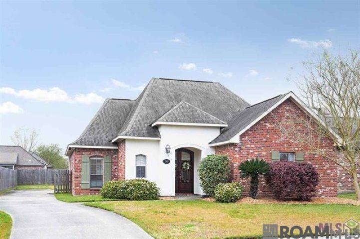 10449 Springvalley Ave, Baton Rouge, Louisiana image 1