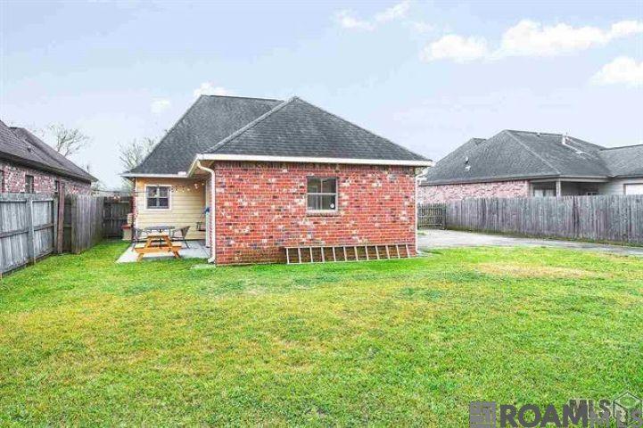 10449 Springvalley Ave, Baton Rouge, Louisiana image 5