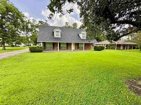 Homes For Sale - 1175 Bayou Paul Ln<br/> St Gabriel, LA 70776