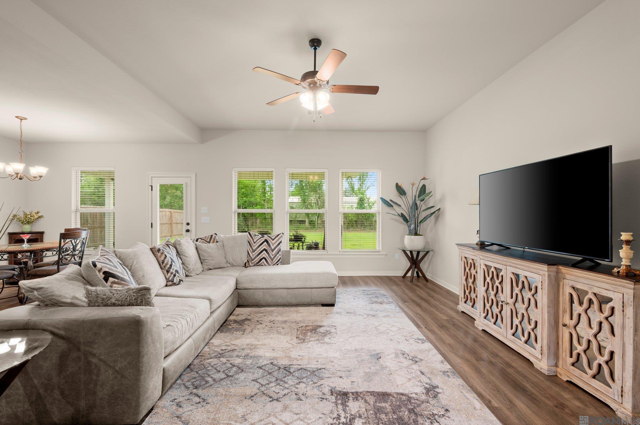 40027 Trace Ave, Prairieville, Louisiana image 2