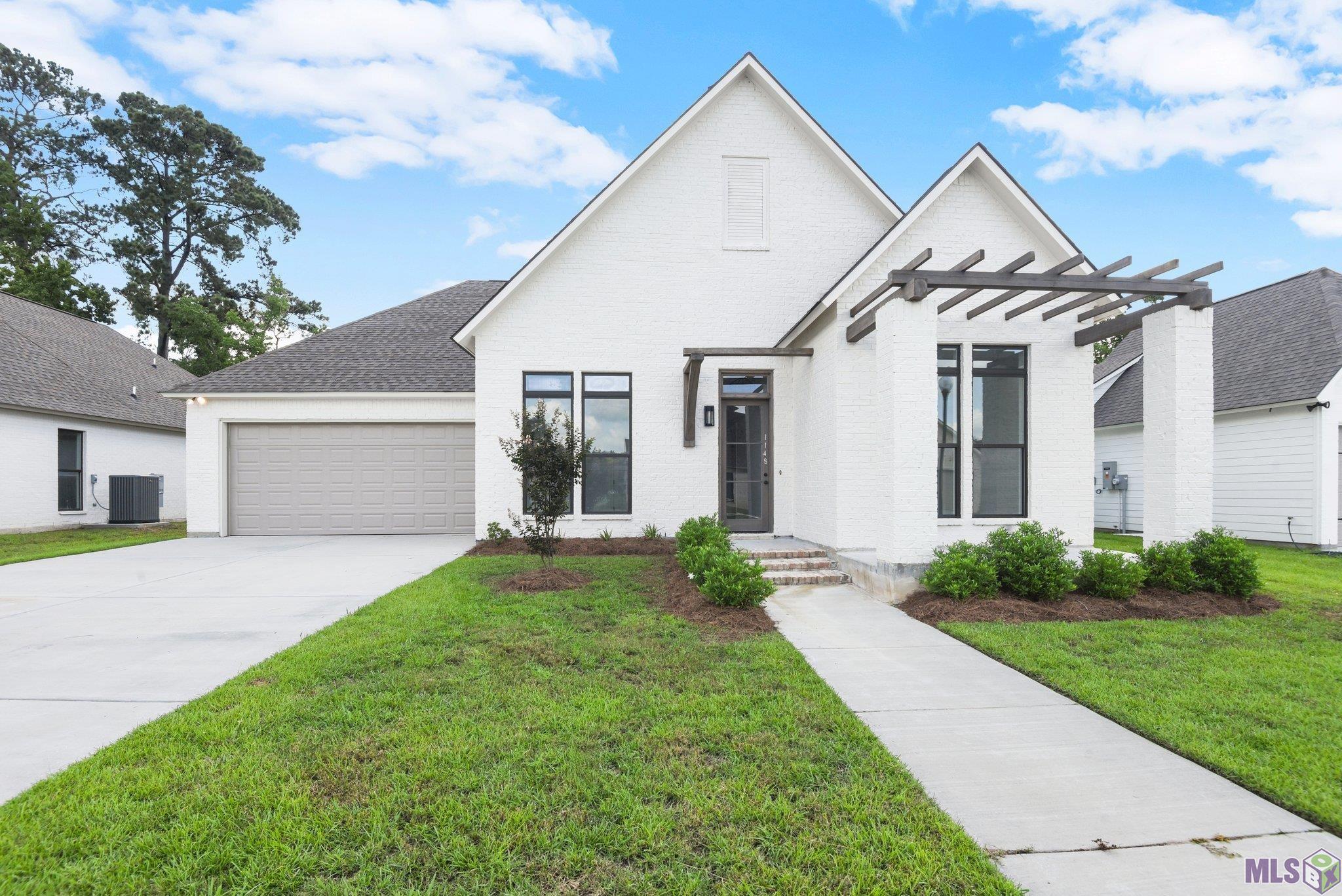 1148 Ivy Ct, Denham Springs, Louisiana image 1