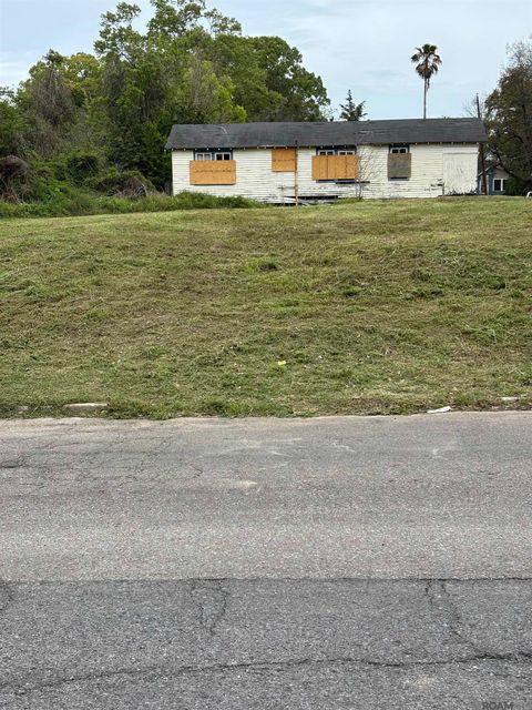 Vacant Land For Sale - 1819 Terrace St<br/> Baton Rouge, LA 70791