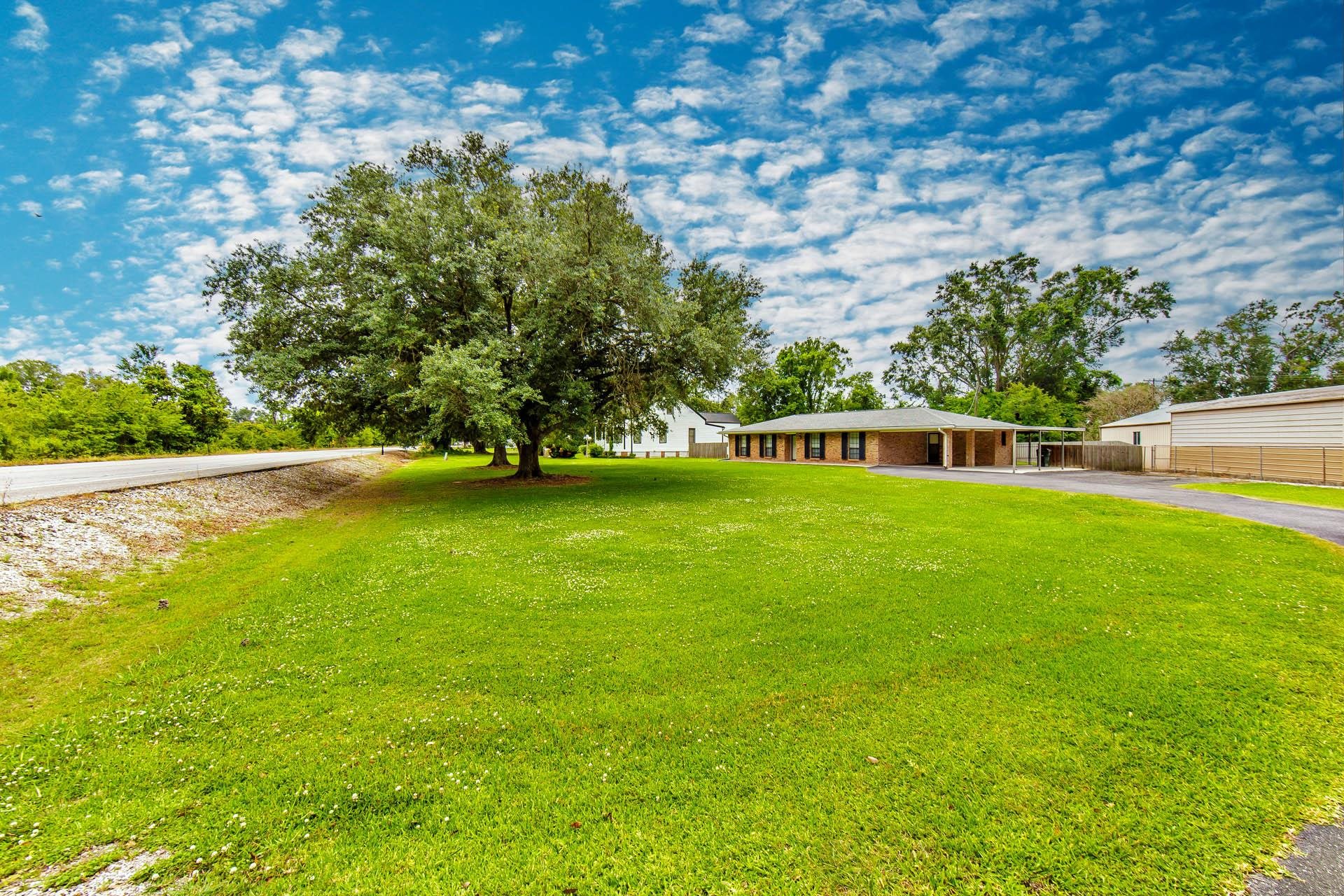 3953 Bayou Black Dr, Houma, Louisiana image 2