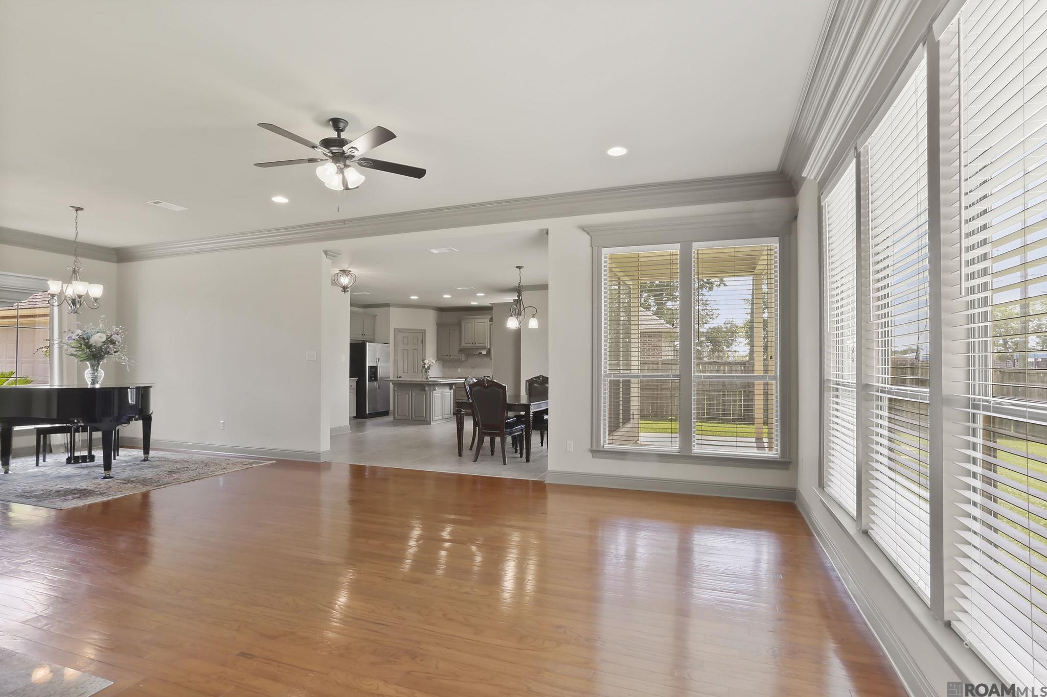 1644 Pecan Crossing Ave, Zachary, Louisiana image 5