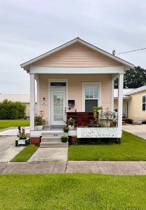 Homes For Sale - 918 Florence St<br/> Morgan City, LA 70380