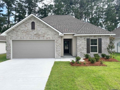 Homes For Sale - 12892 Siberian Dr<br/> Walker, LA 70785