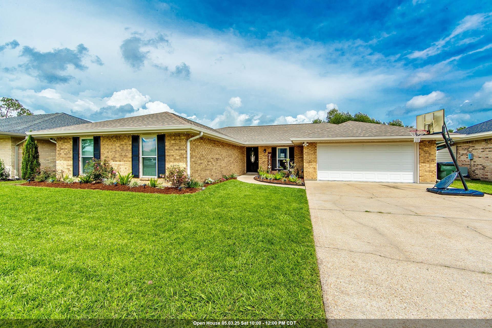 213 Aspen Dr, Houma, Louisiana image 1