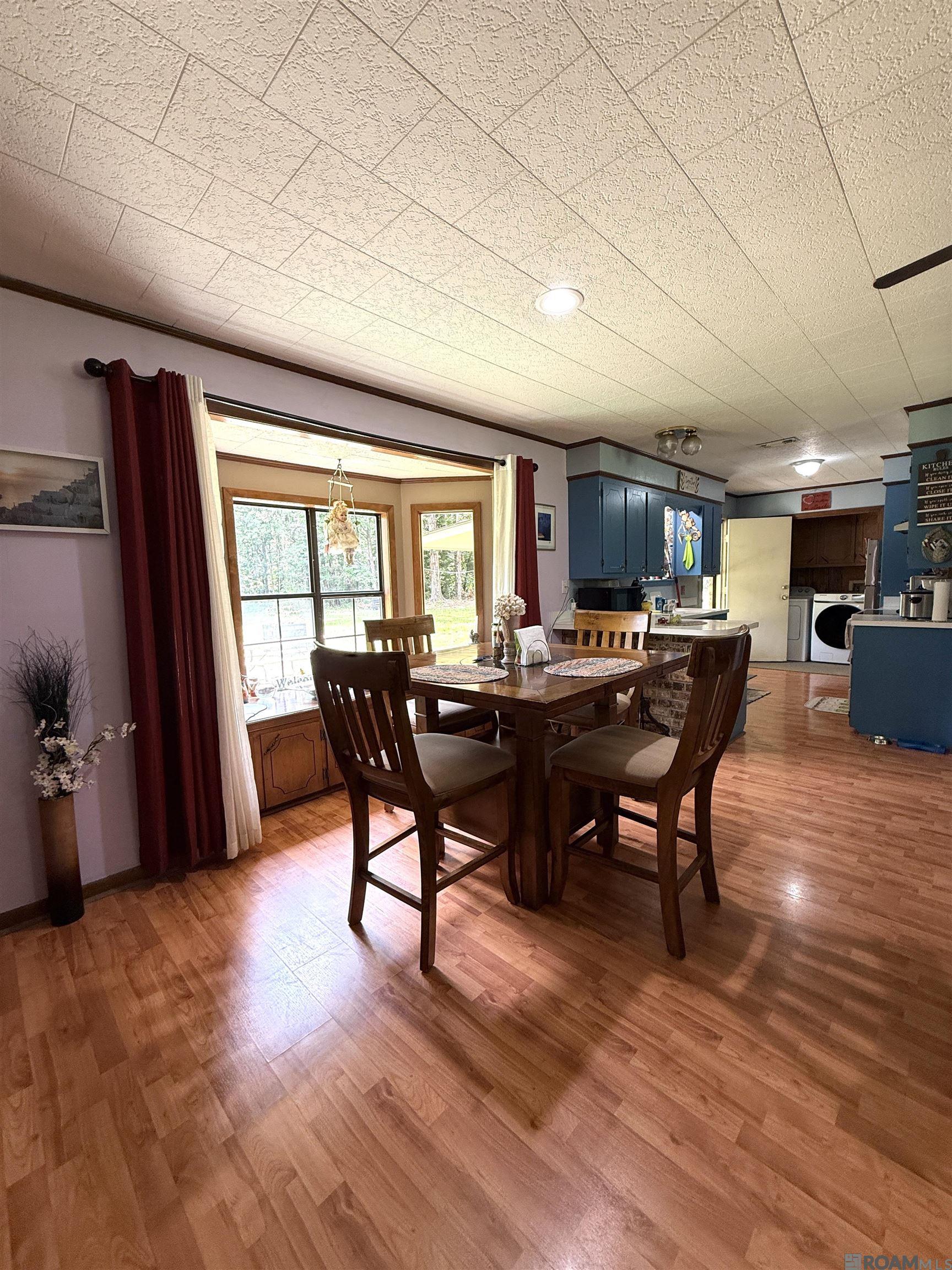 425 Givens Mullins Rd
