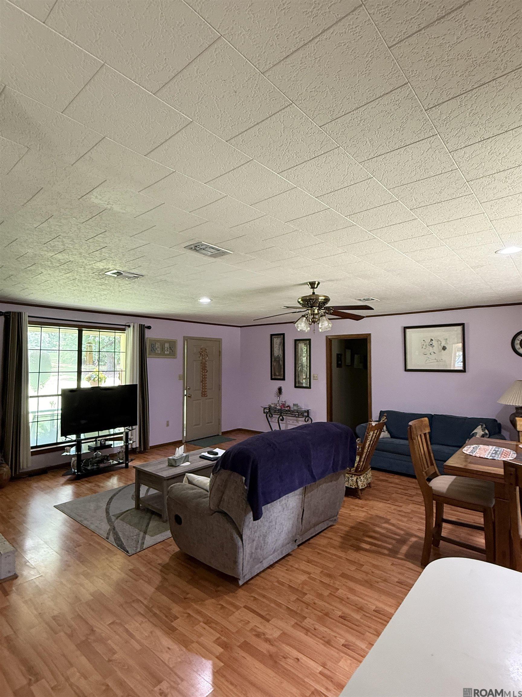 425 Givens Mullins Rd
