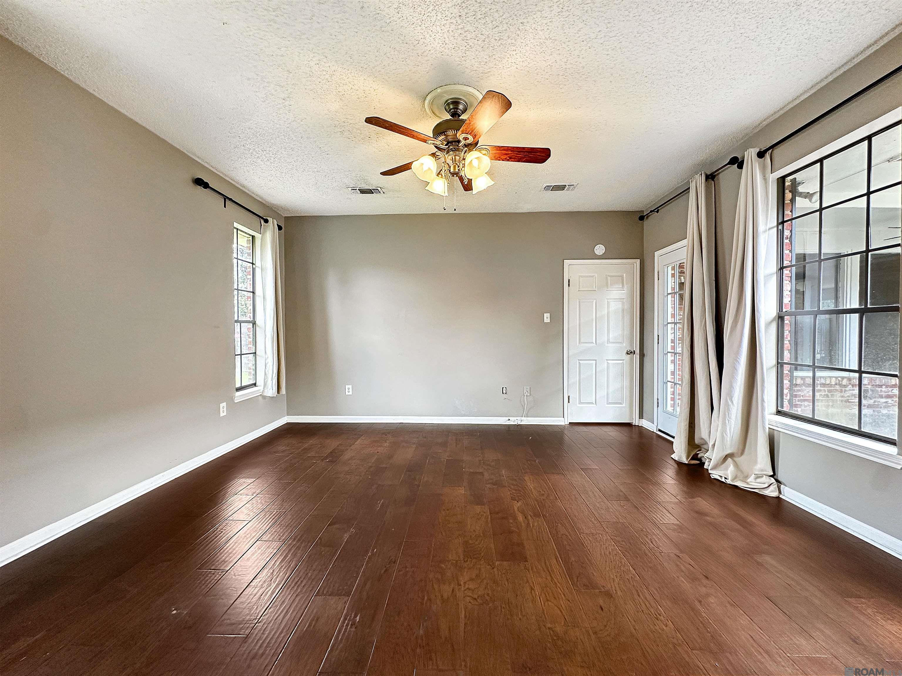 305 Woodstone Dr, Baton Rouge, Louisiana image 19