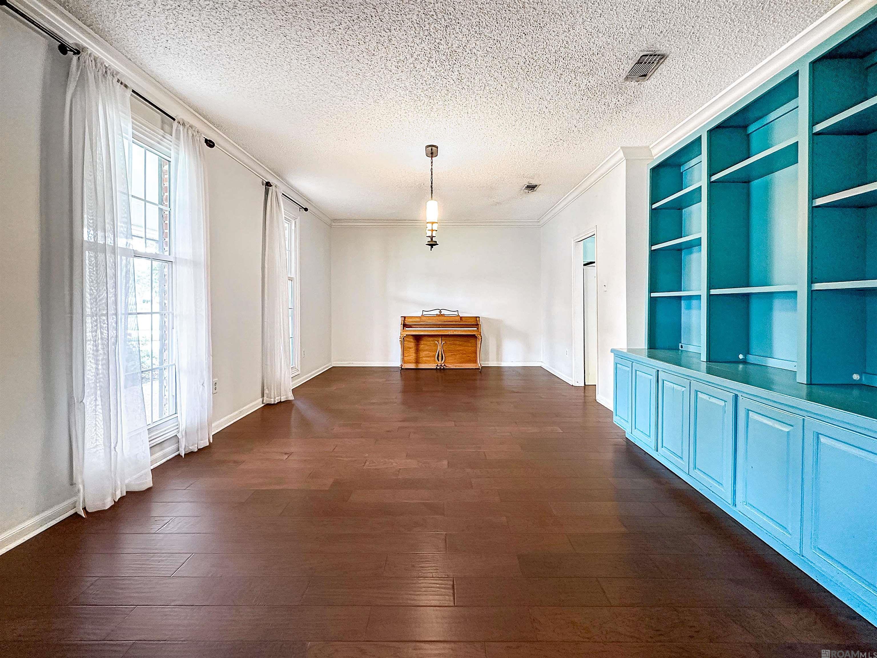 305 Woodstone Dr, Baton Rouge, Louisiana image 17