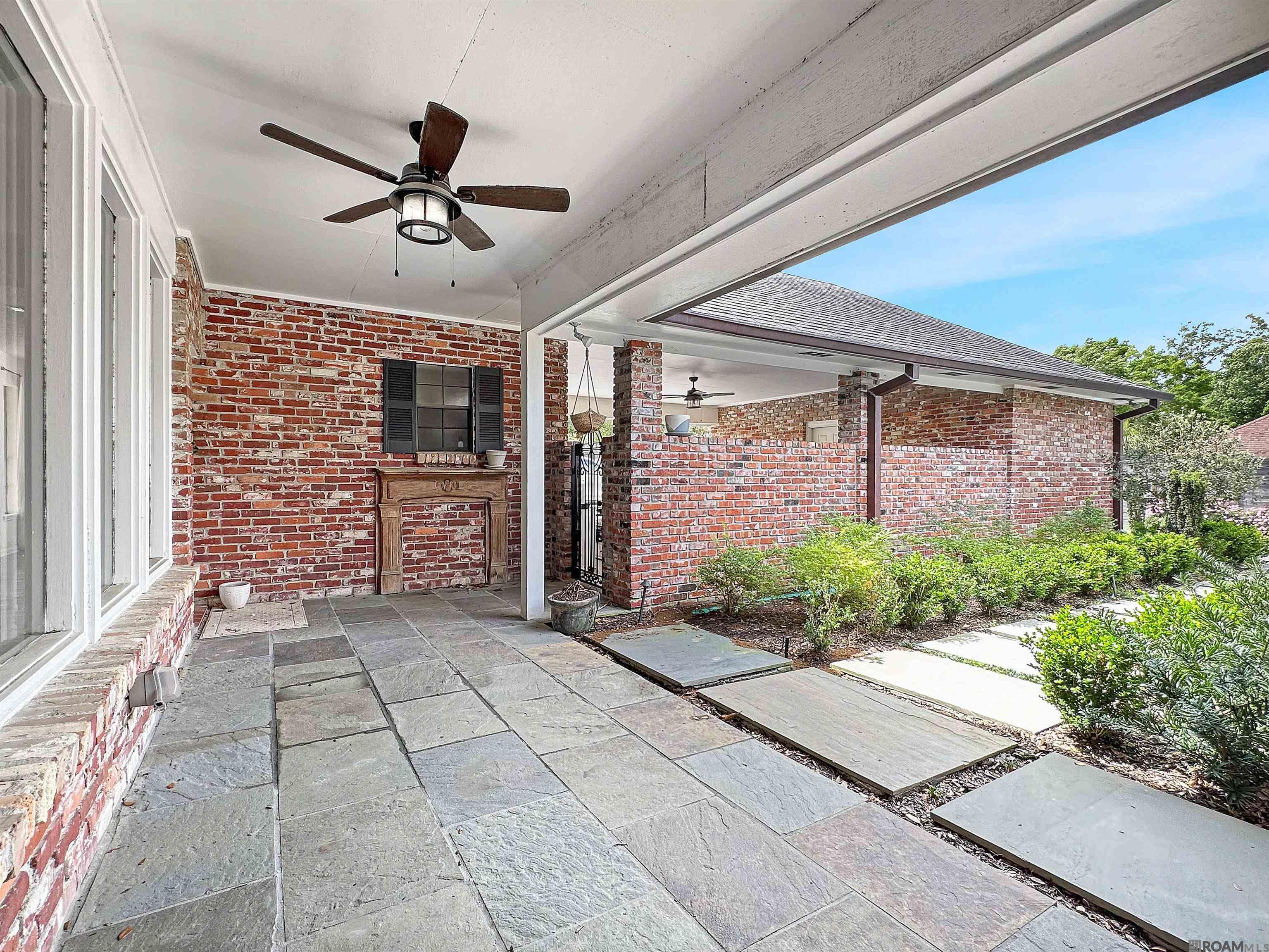 305 Woodstone Dr, Baton Rouge, Louisiana image 8