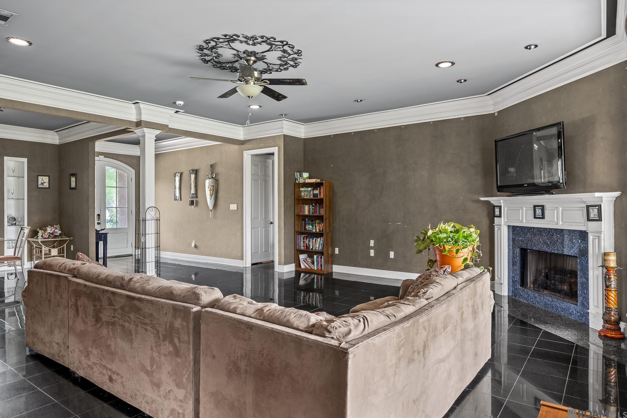 40360 Pelican Point Pkwy, Gonzales, Louisiana image 5