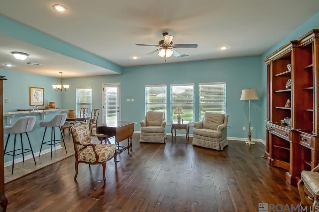 42323 Marblestone Ave, Prairieville, Louisiana image 2