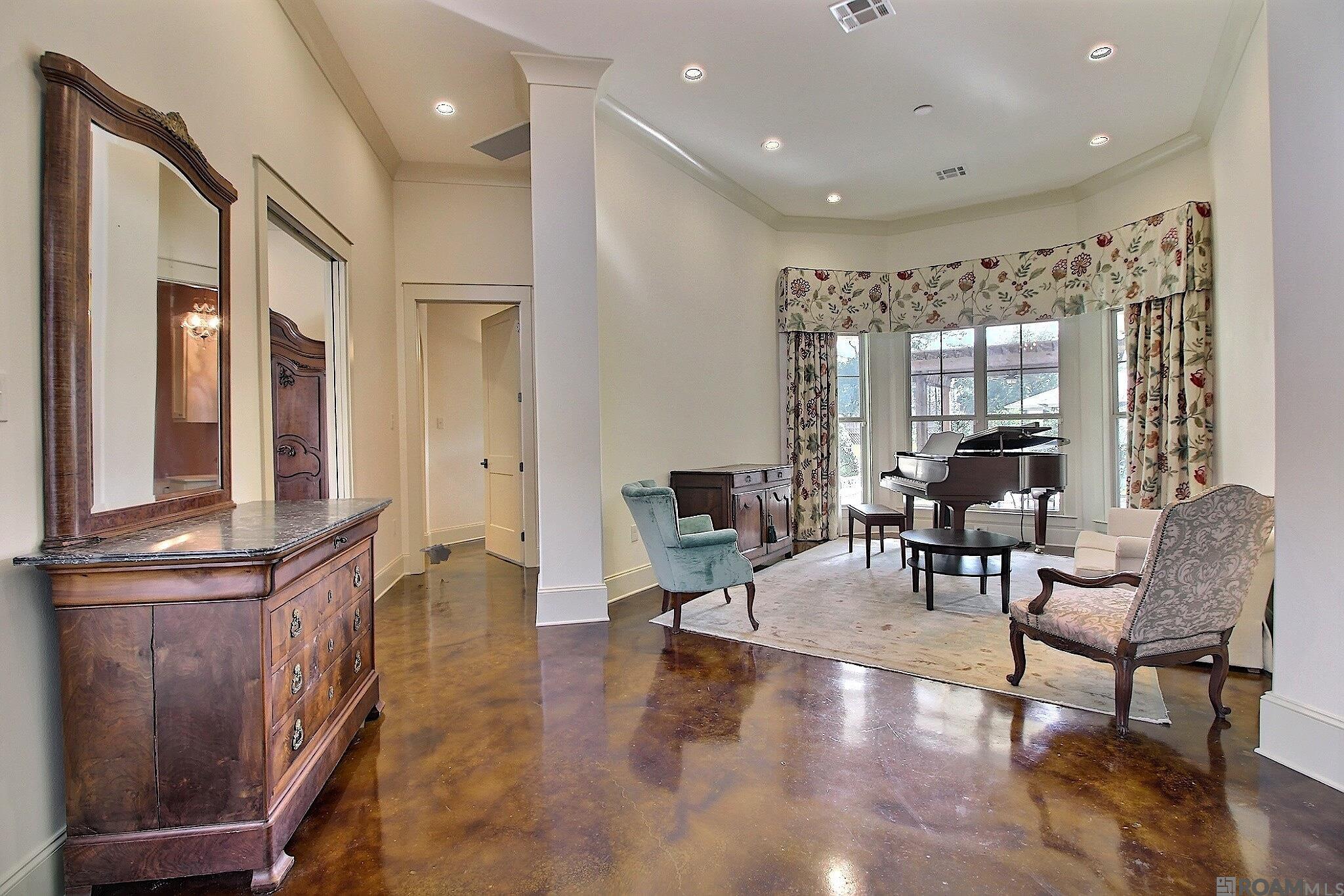 7470 Sevenoaks Ave, Baton Rouge, Louisiana image 5