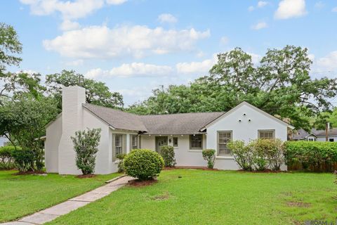 Homes For Sale - 2952 Belmont Ave<br/> Baton Rouge, LA 70808