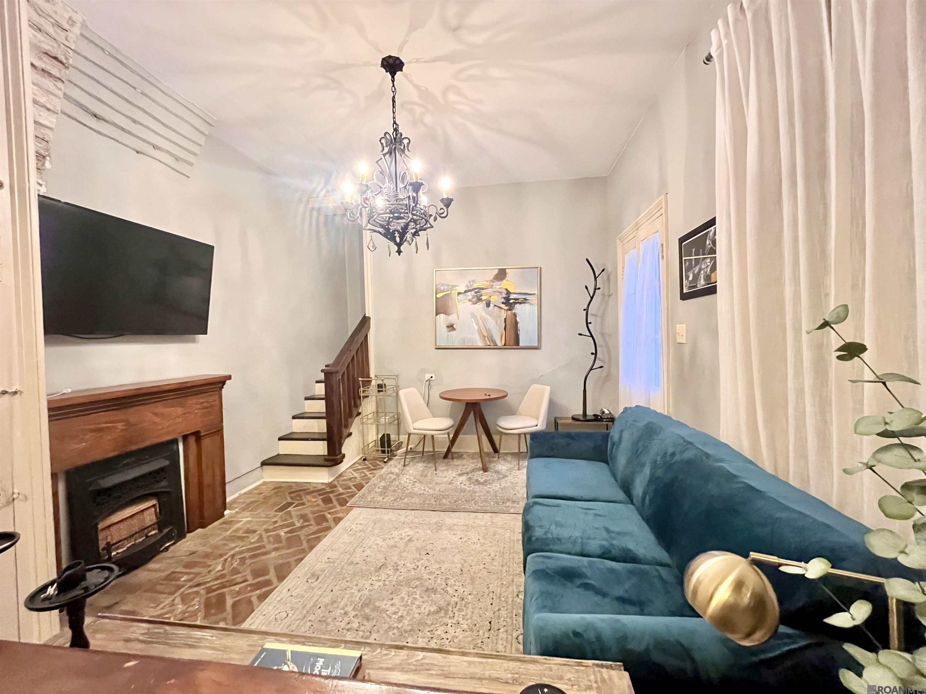 515 Saint Louis St #7, New Orleans, Louisiana image 4